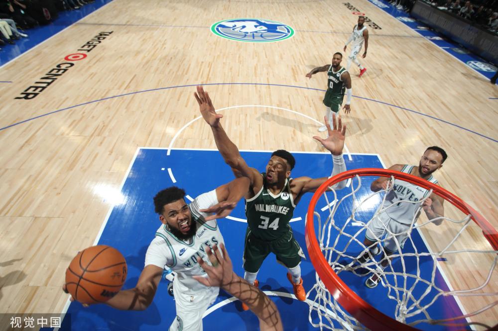 攻防两端的 攻防两端的